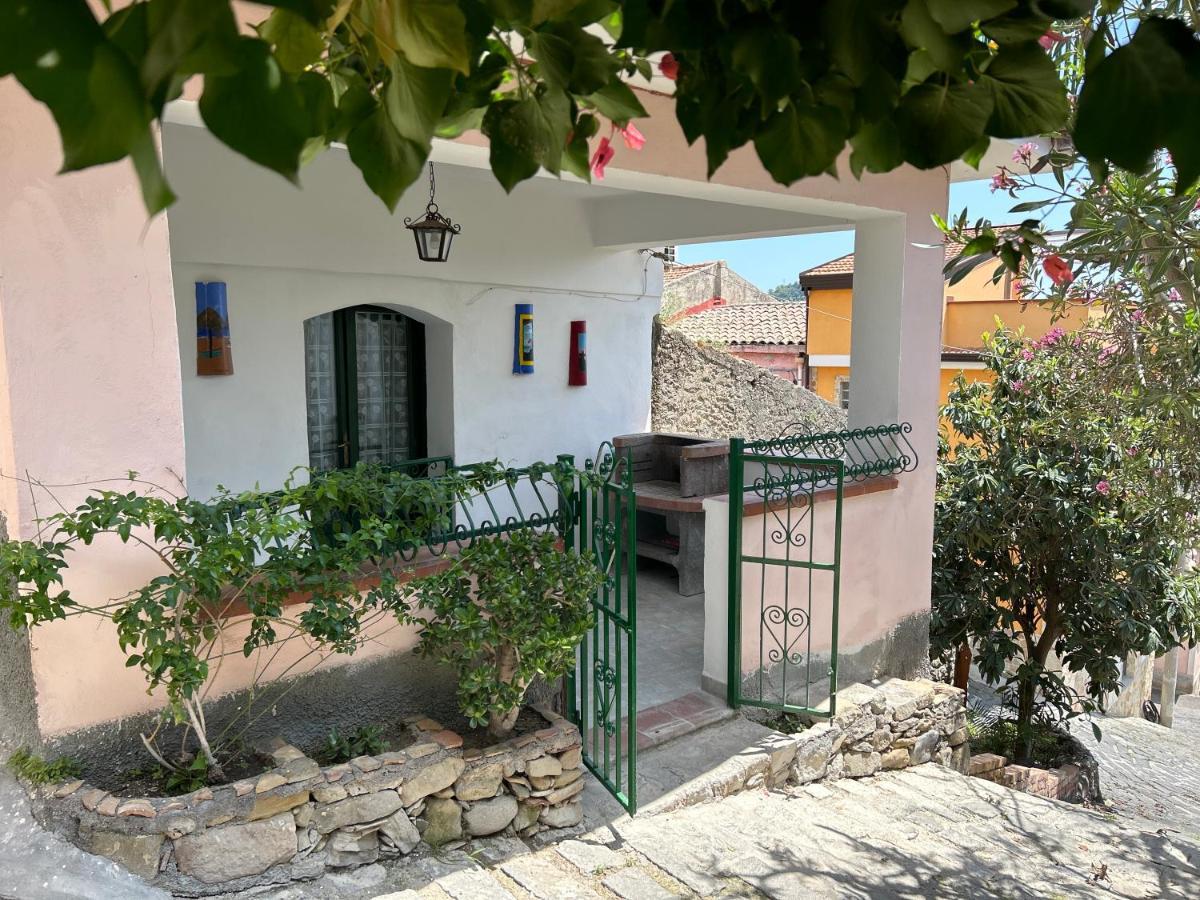 La Casa Del Borgo Cavallaro Gaggi Bagian luar foto