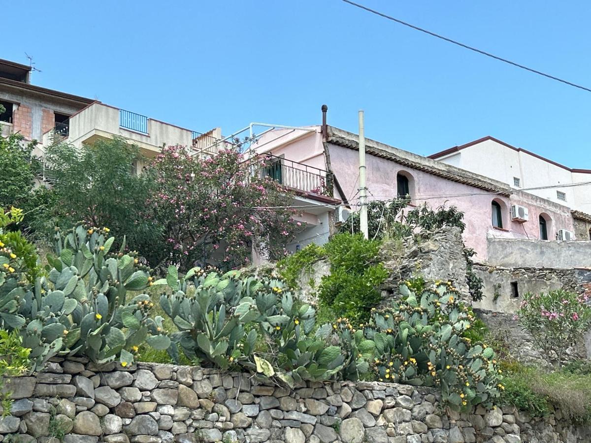 La Casa Del Borgo Cavallaro Gaggi Bagian luar foto
