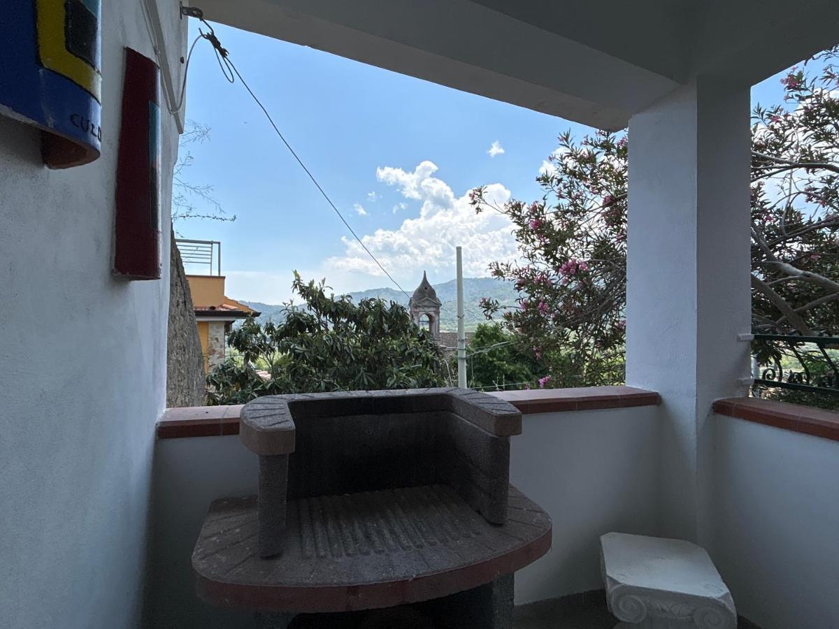 La Casa Del Borgo Cavallaro Gaggi Bagian luar foto