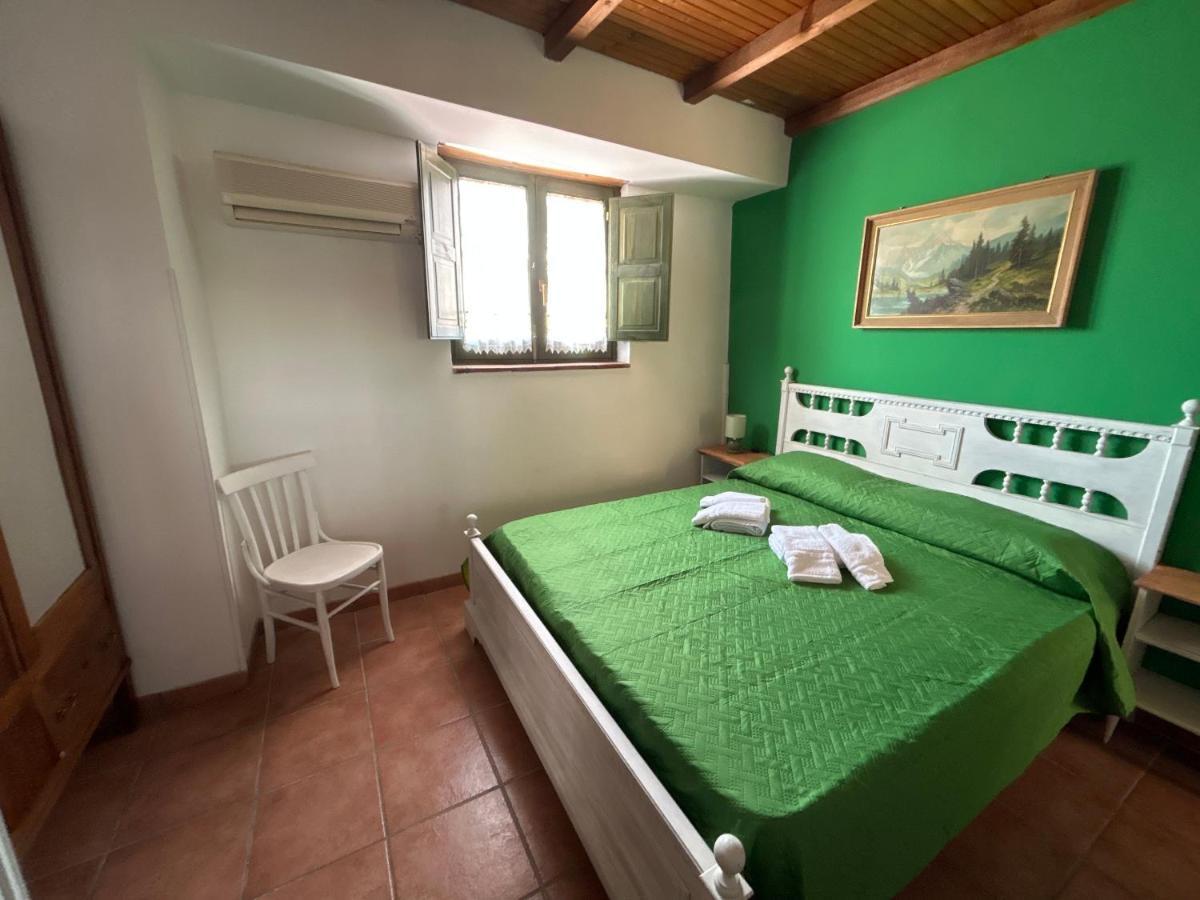 La Casa Del Borgo Cavallaro Gaggi Bagian luar foto