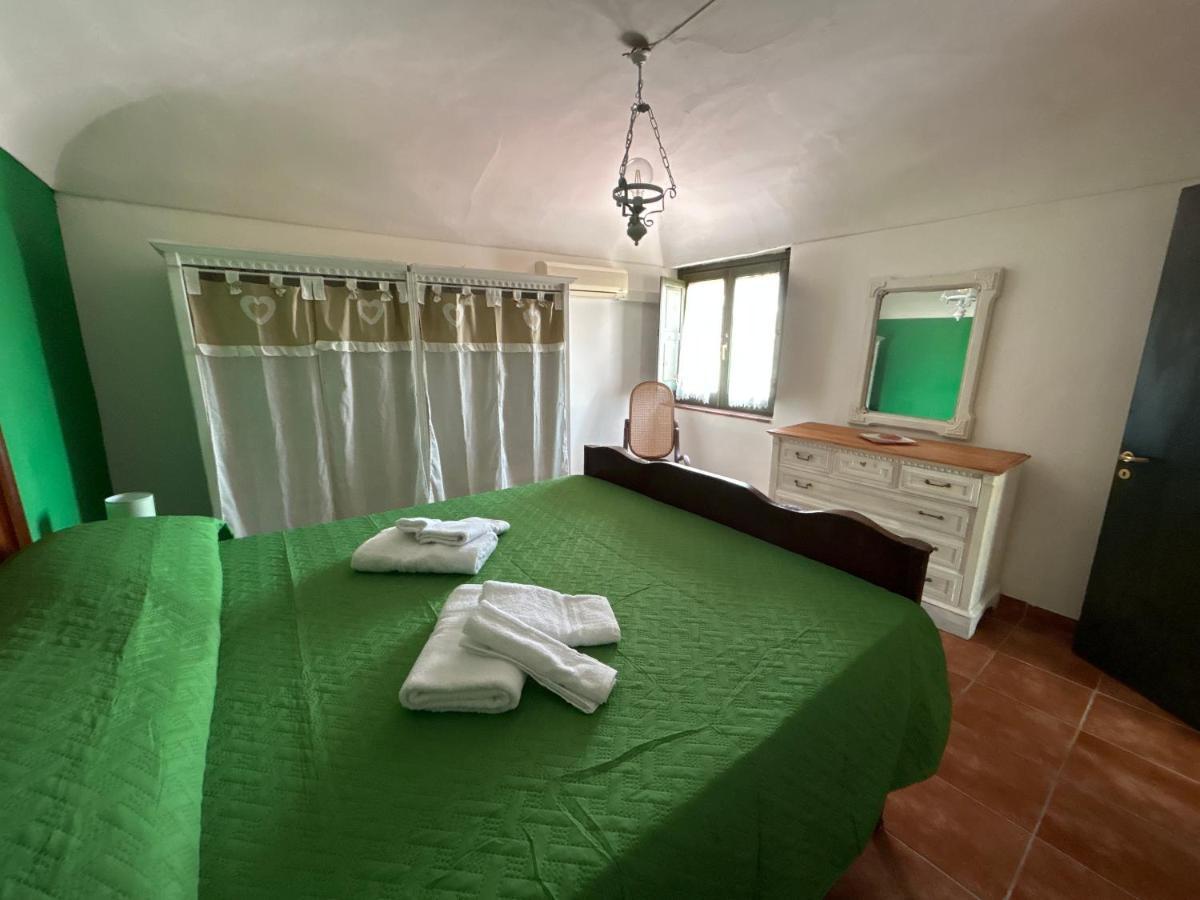 La Casa Del Borgo Cavallaro Gaggi Bagian luar foto