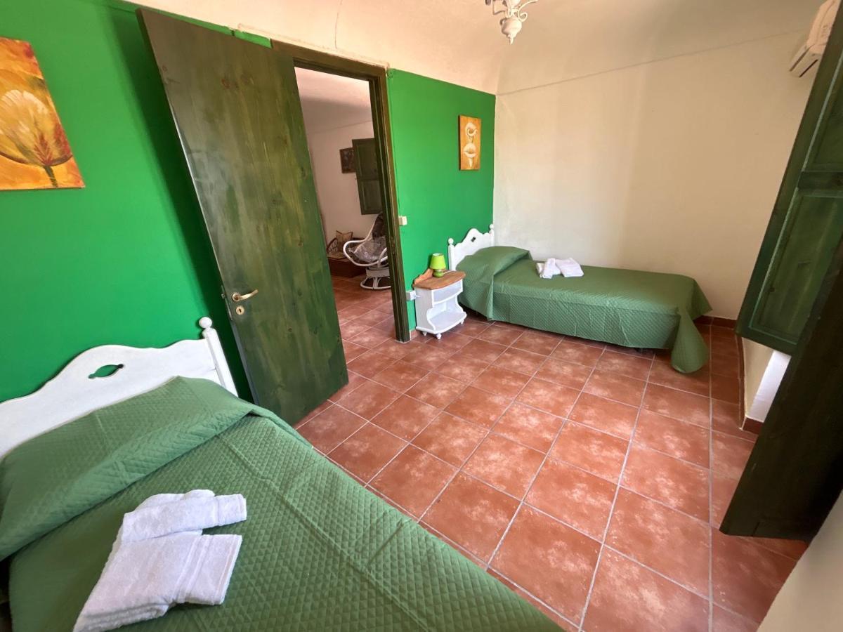 La Casa Del Borgo Cavallaro Gaggi Bagian luar foto