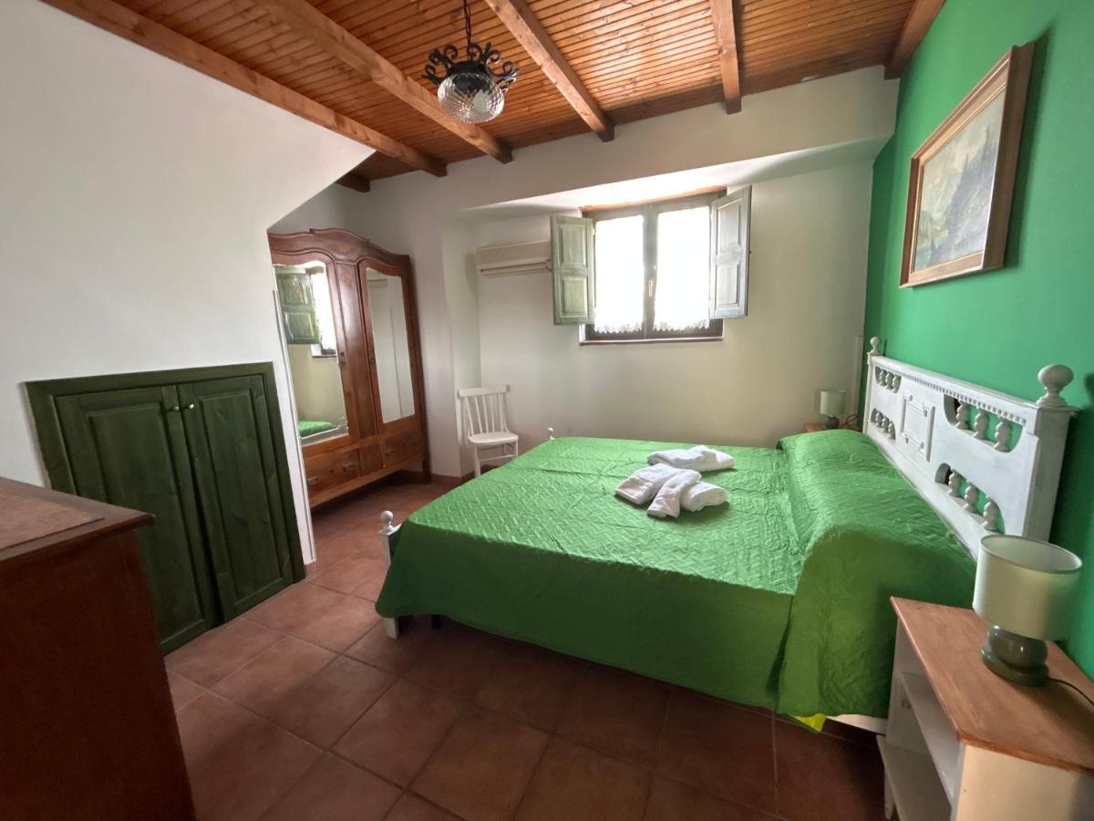 La Casa Del Borgo Cavallaro Gaggi Bagian luar foto